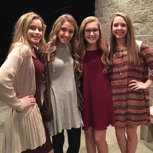 Meet your Posher, Kena